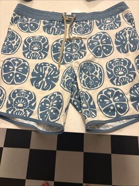 Howler Brothers Blue and White Floral Swimwear size 38. Never been worn